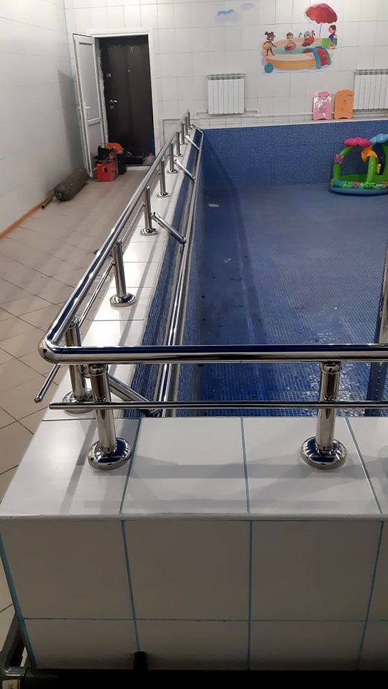 Поручни из нержавеющей стали