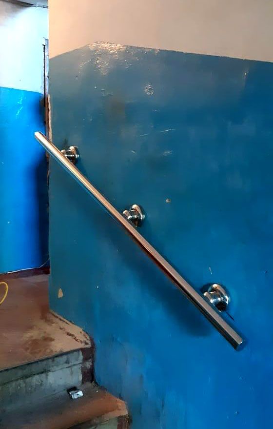 Поручни из нержавеющей стали