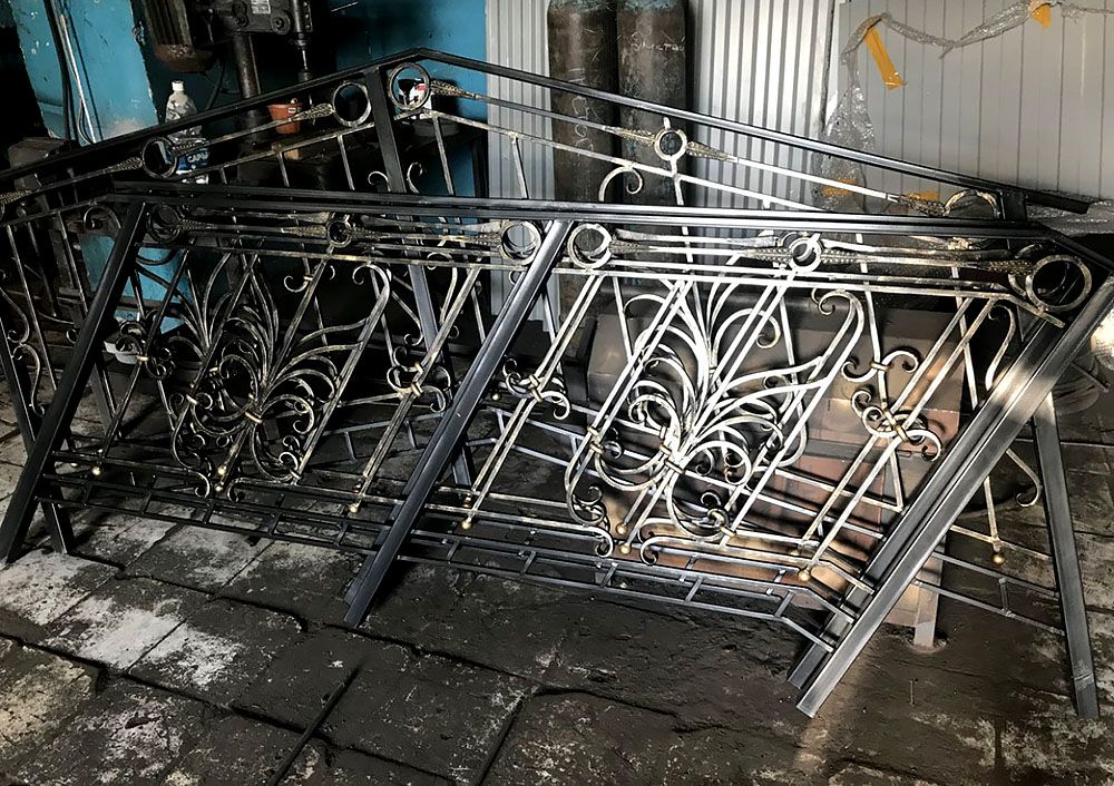 Кованые перила