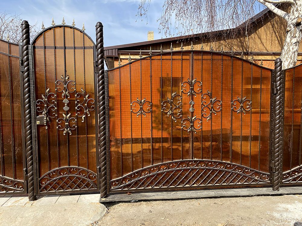 Кованые ворота